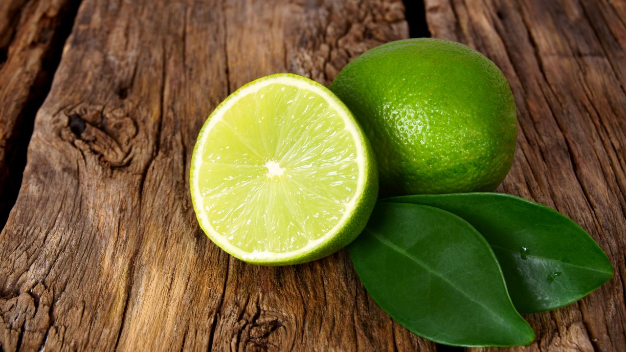 Mire jó a lime, a zöld citrom?