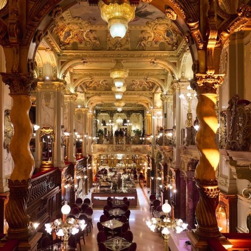 130 éves a New York Café – márciustól éjjel is nyitva a Világ Legszebb Kávéháza