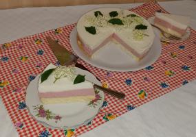  Epres-bodzás torta