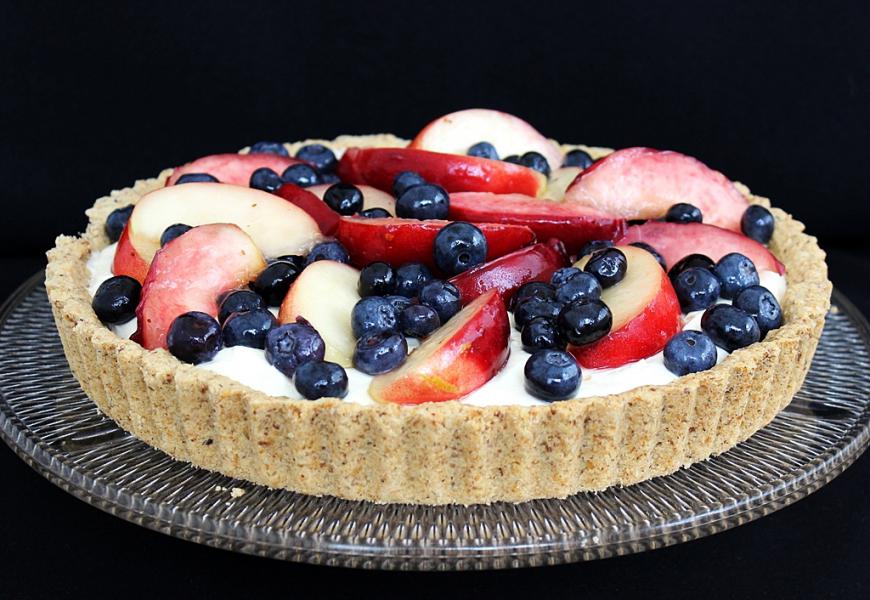 Nektarinos-áfonyás pite vaníliakrémmel