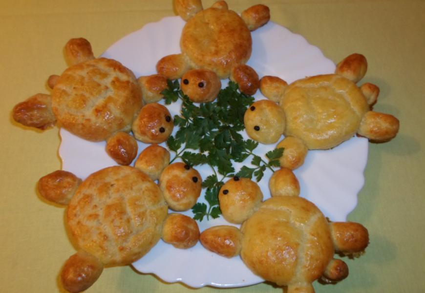 Túrós-sajtos teknőcök