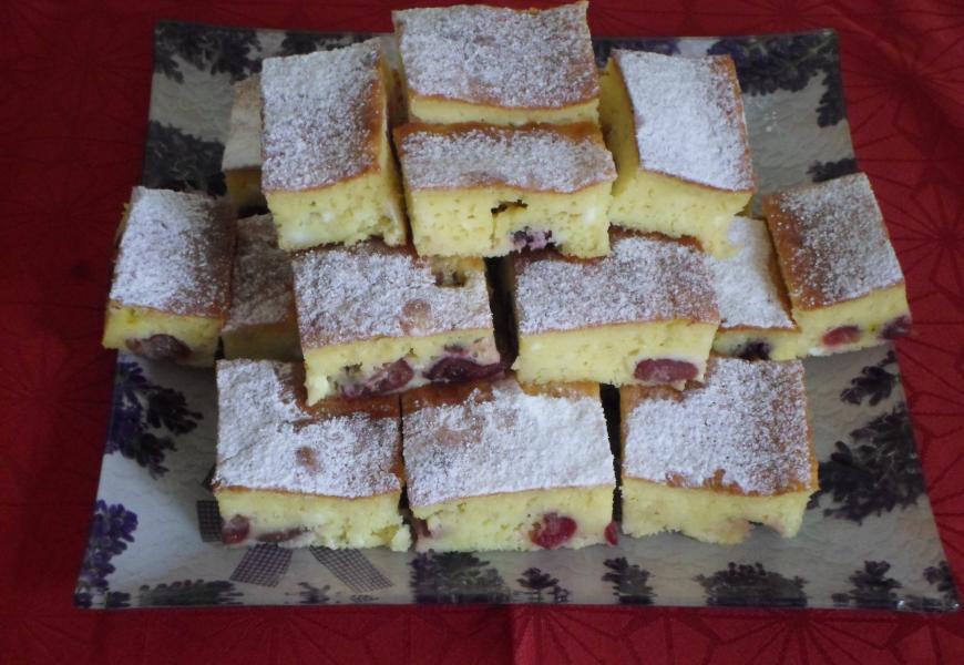 Meggyes-túrós kevert