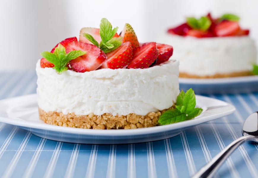 Epres hűtött túrótorta