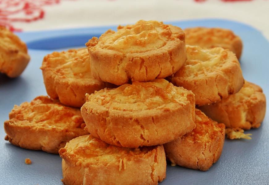 Gluténmentes sajtos csiga