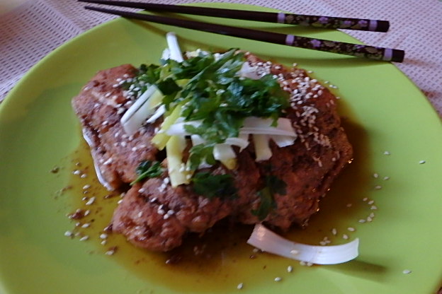 Ötfűszeres kínai harcsa