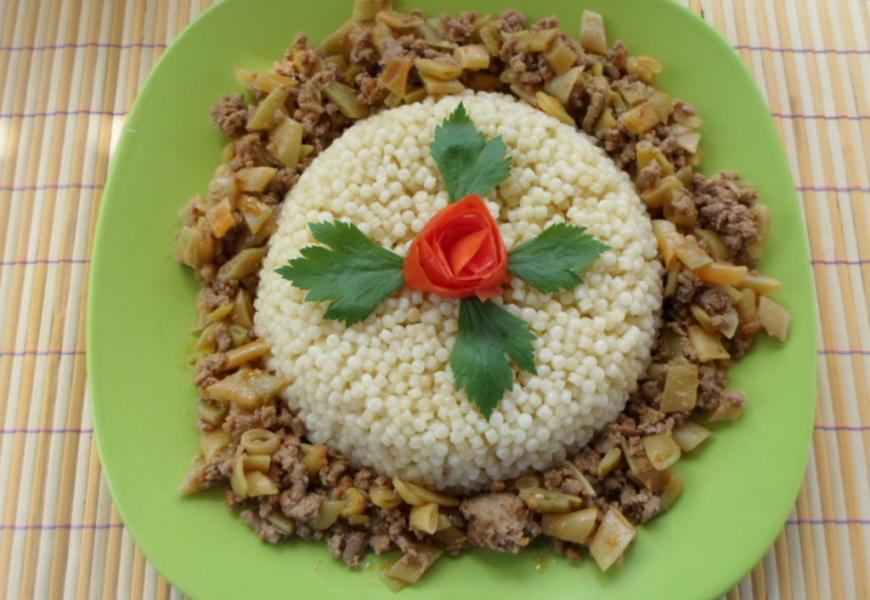 Darált húsos zöldbabpörkölt