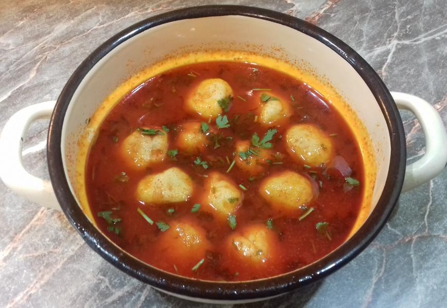 Krumpligombóc leves