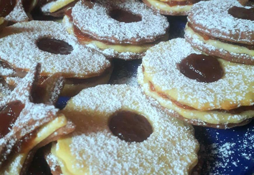 Eperlekváros kétszínű linzer recept